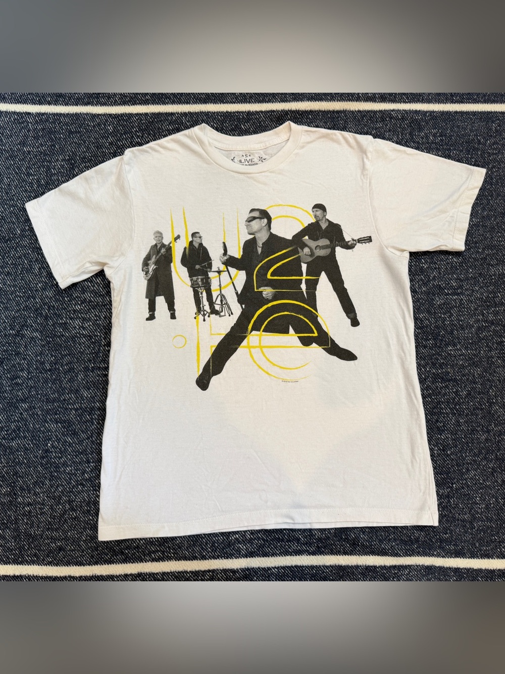 Edun Live U2 2015 Tour Band Tee Shirt Size Small S